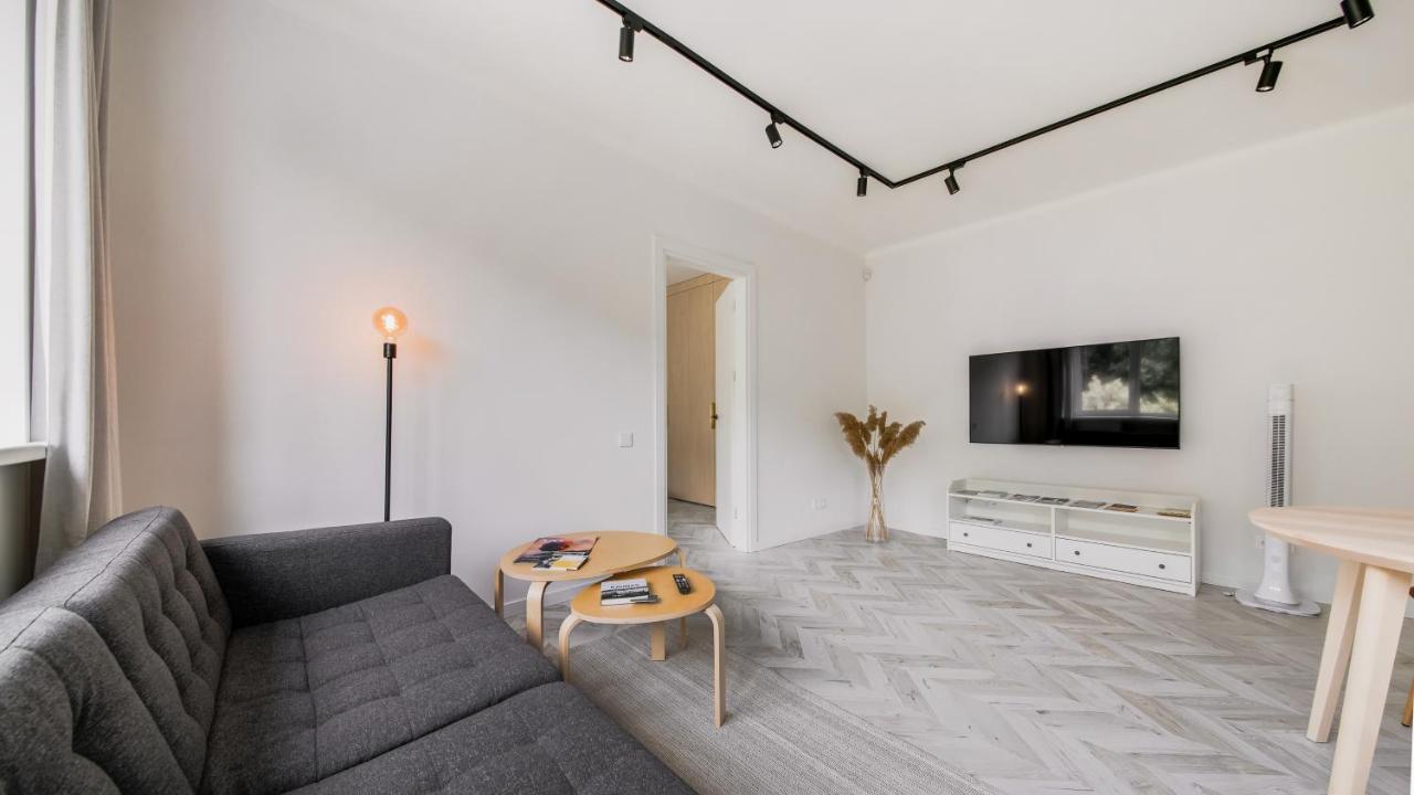 Central Apartment In Architectural Street Kaunas Luaran gambar