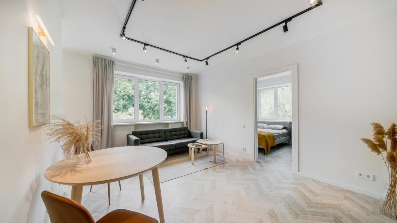 Central Apartment In Architectural Street Kaunas Luaran gambar