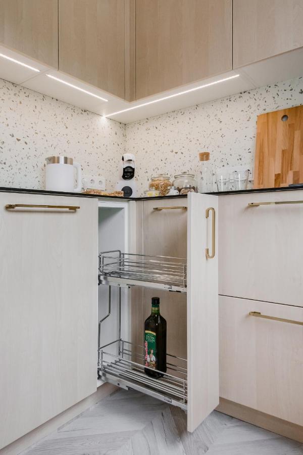 Central Apartment In Architectural Street Kaunas Luaran gambar